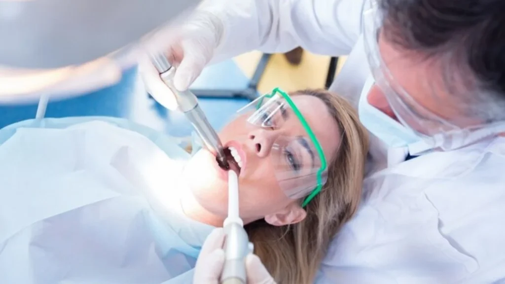 How Much is a Dental Cleaning Without Insurance
